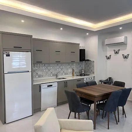Luxury 2-bedroom Apartment: Tranquil Retreat Appartement Kalkan