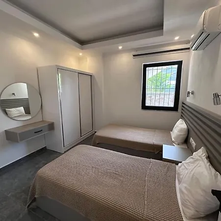 Luxury 2-bedroom Apartment: Tranquil Retreat Appartement Kalkan