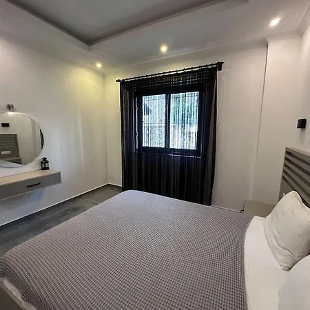 Appartement Luxury 2-bedroom Apartment: Tranquil Retreat